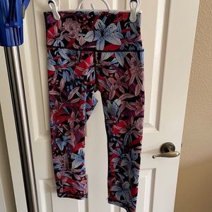 Lululemon high rise crop pant 23”